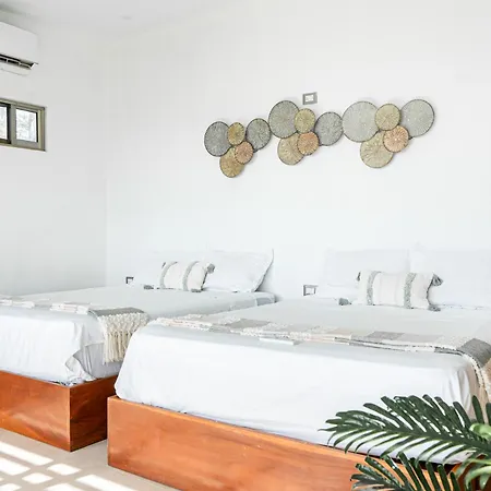 Villas Amanecer By Andiani Travel Isla Mujeres Exterior photo